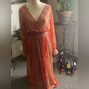 Elegant Orange Patterned Maxi Dress